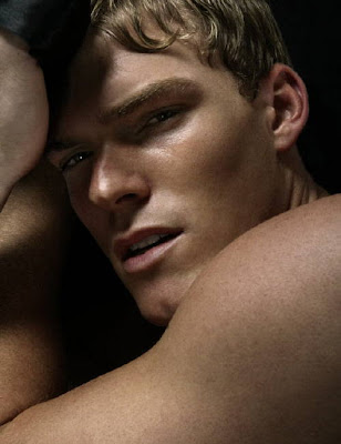 Alan Ritchson