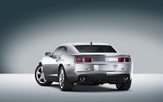 Silver Chevrolet Camaro wallpaper