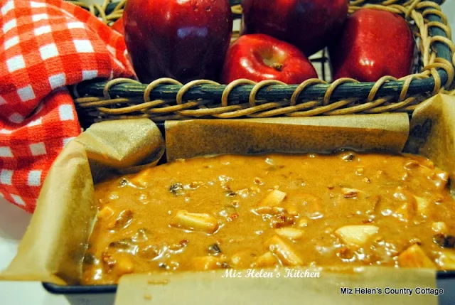 Fresh Apple Quick Bread at Miz Helen's Country Cottage