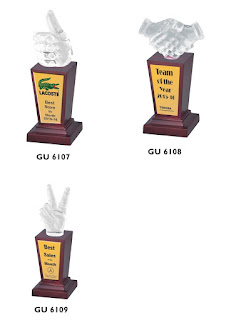 wholesale supplier of promotional custom awards, premium awards at lowest price.