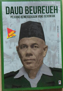 https://dayahguci.blogspot.com/2017/08/sejarah-teungku-muhammad-daud-beureueh.html