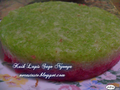 Roses of Nora: Kuih Lapis Sago Nyonya