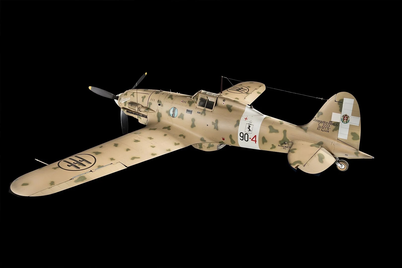The Modelling News: The Italian Thunderbolt strikes! Italeri's new 32nd  scale Folgore