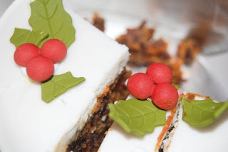 lavishing christmas cake