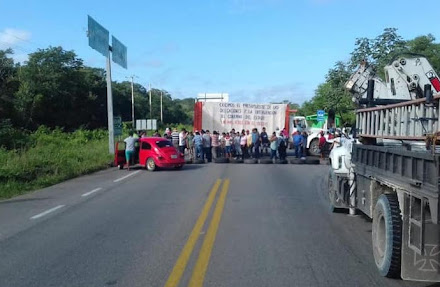 Bloqueo carretero: Cierran vía Escárcega-Chetumal, piden intervención de Gobierno-QR ante demandas incumplidas de Ayuntamiento OPB (Actualización)