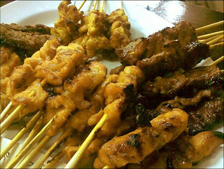 Makanan Melayu Tradisional: Satay