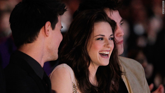 kristen stewart taylor lautner robert. Kristen Stewart#39;s a killer