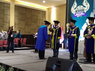 Sekolah Tinggi Teknologi Bandung Gelar Wisuda