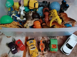 brinquedos-da-fazenda-bichos-e-carros