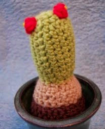 http://translate.googleusercontent.com/translate_c?depth=1&hl=es&rurl=translate.google.es&sl=auto&tl=es&u=http://fleurdeslunes-et-pelotesdelaines.over-blog.com/article-amigurumi-cactus-tuto-53587979.html&usg=ALkJrhgTY-9kVjAT8wntNO4r5aGLsEzk5g