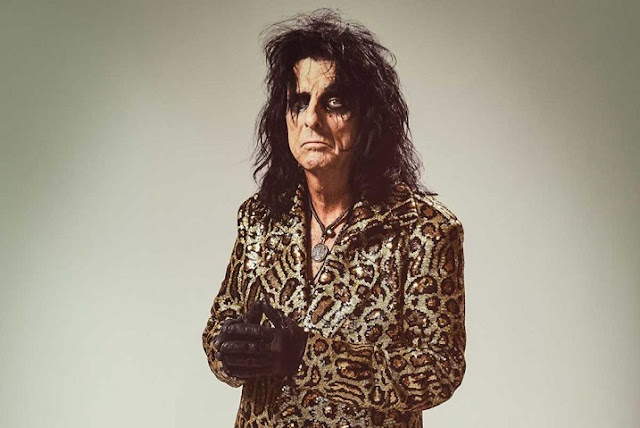 Daftar Album dan Lagu Alice Cooper