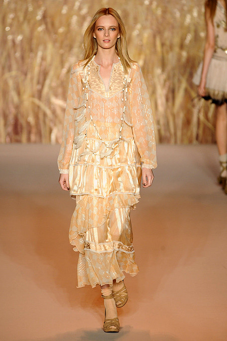 Anna Sui Fashion Week 2011. Loved Anna Sui#39;s Spring 2011