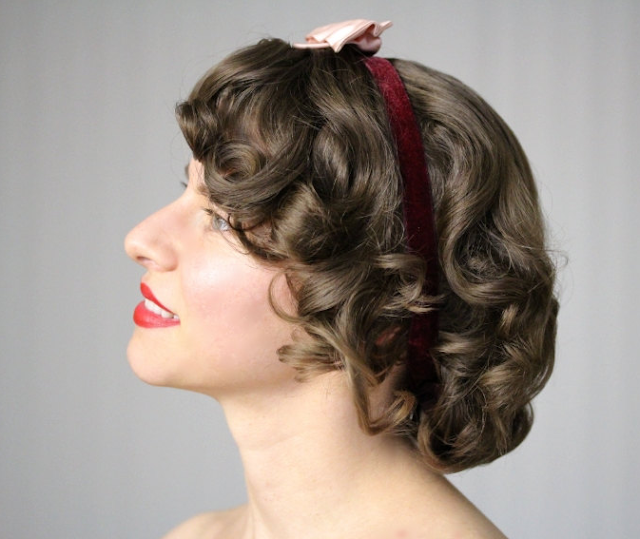 Vintage Velvet & Bow Headband #bow #vintage #hair #style #1940s #pink