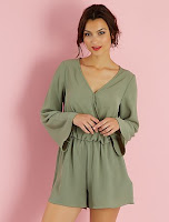 http://www.kiabi.be/nl/soepele-playsuit-van-crepestof-dameskleding_P510492C510495