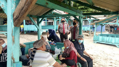 Hari Libur, Ditpamobvit Polda Banten Gelar Patroli di Objek Wisata Pantai Anyer