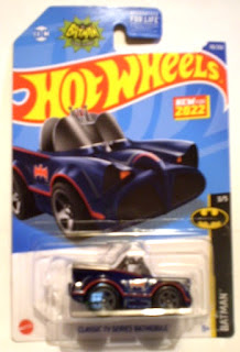 Hot Wheels Tooned Batmobile 2022 #3 Blue Version