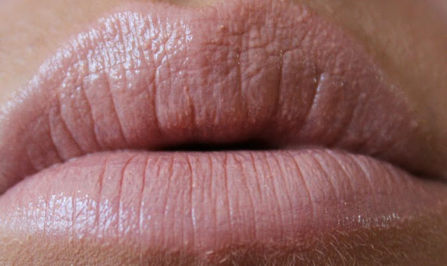 Revlon Lip Butter in Pink Lemonade Photo