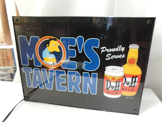 Moes Bar Mcfarlane Toys Simpsons Homer Marge