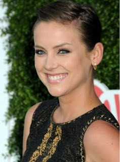 Jessica Stroup's Short Hairstyle