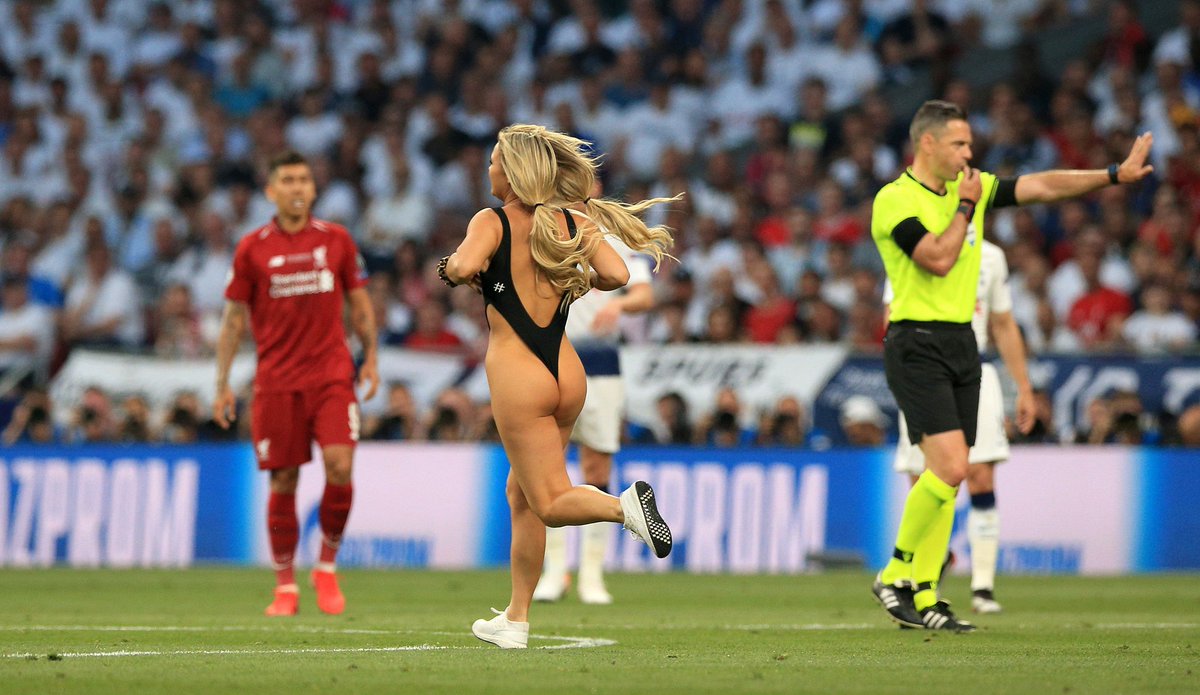 Russian Model Kinsey Wolanski Streaked On The Field During Champions League Final Tottenham vs. Liverpool
