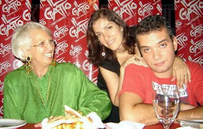 Susana Rinaldi con sus hijos Alfredo  Ligia Piro