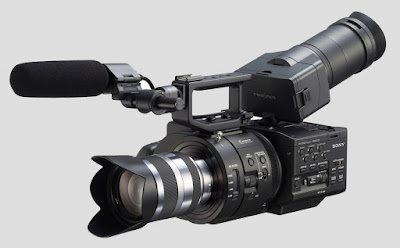 Click here for more information about the Sony NEX-FS700