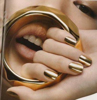 Golden Nail Glamour Nails