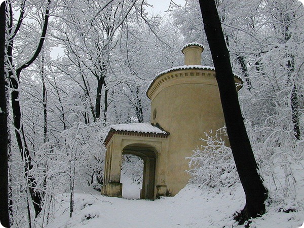Piamonte Sacro_Monte_di_Crea._Cappella4