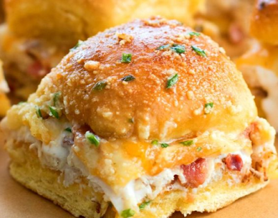 Chicken Bacon Ranch Pull Apart Rolls #dinner