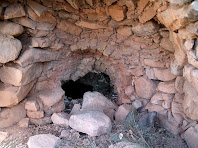 Interior del túnel d'entrada del Forn de Costa Rèvola