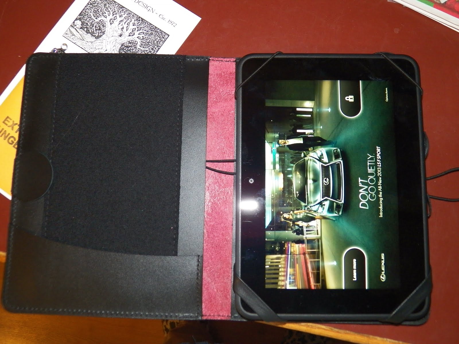 Labels: Kindle Fire , Leather , Oberon Design , review
