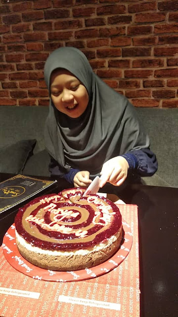 Aisya Nur Safeeya, Aisya turn 11, sambutan birthday, 