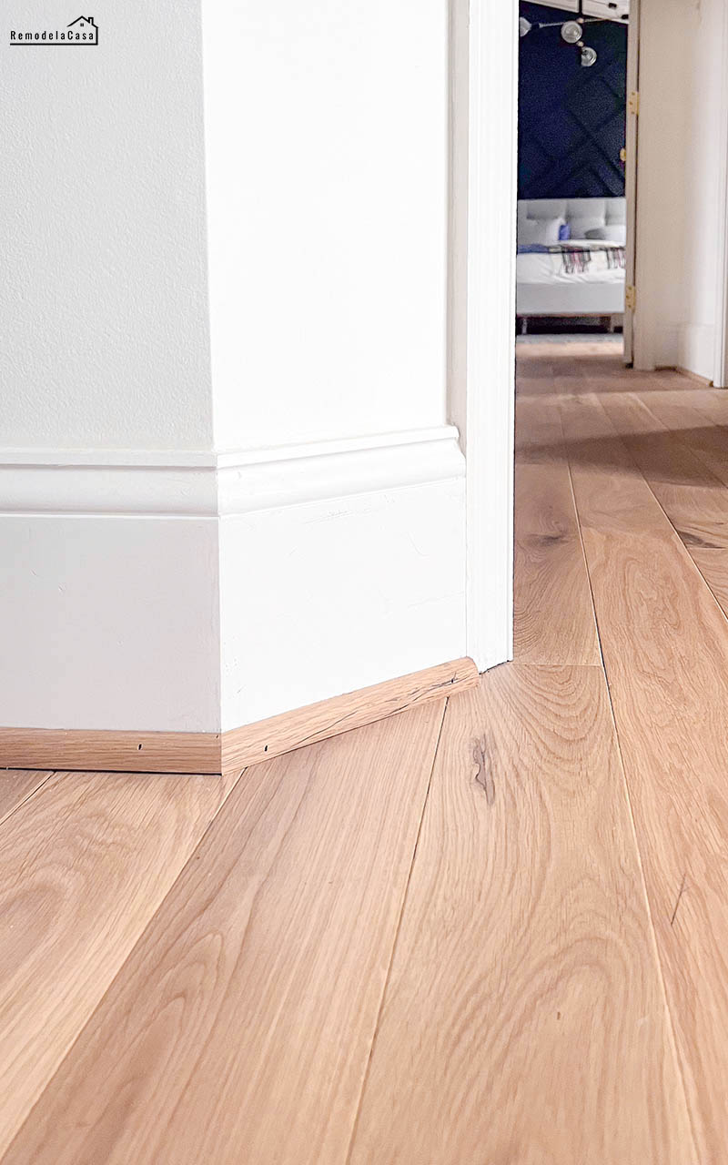 The chunky baseboards