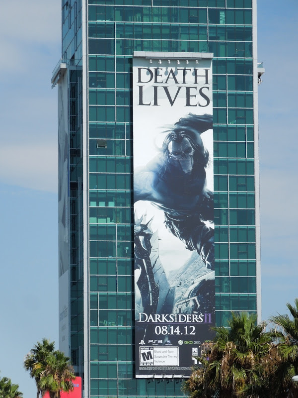 Giant Death Lives DarksidersII billboard