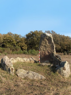 MENHIR / Anta dos Olheiros, Castelo de Vide, Portugal