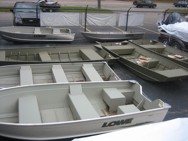 Fishing Boats: Aluminum Fishing Boat