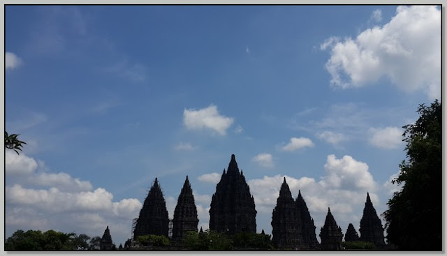 TRAVELING KE YOGYAKARTA: “CANTIKNYA CANDI PRAMBANAN”