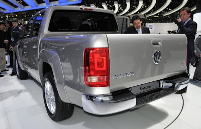 New Volkswagen Pick up AMaroK rear