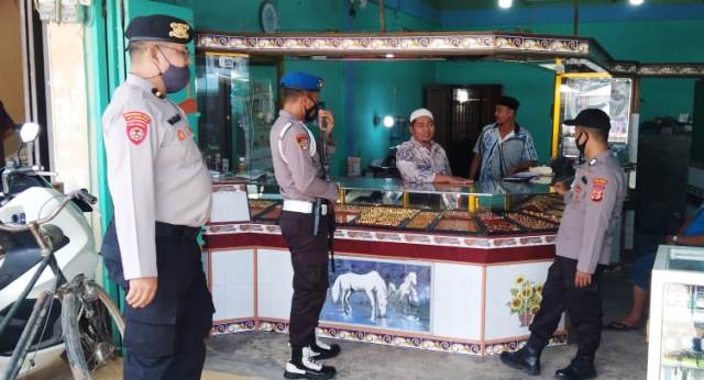 Bulan Ramadhan, Polsek Idi Rayeuk Tingkatkan Patroli di Toko Emas