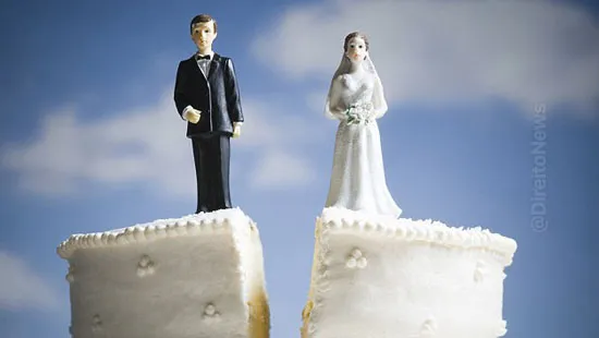 inusitado casal se divorcia apos advogado clicar lugar errado