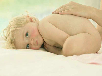 Latest Innocent Baby Wallpaper 2012