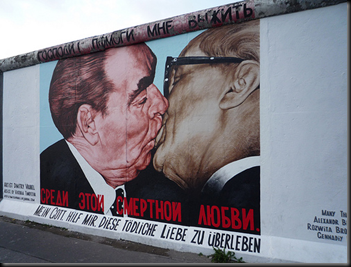 la baiser fraternel
