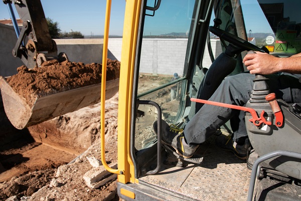 How Mini Excavator is Different from Diggers