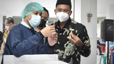 Bupati Sidoarjo Gus Muhdlor Apresiasi  PT Tjiwi Kimia yang Gelar Vaksinasi Gotong Royong