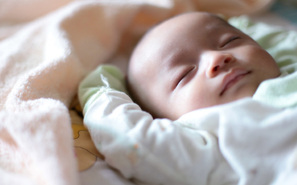 9 Gambar Bayi Tidur  Lucu