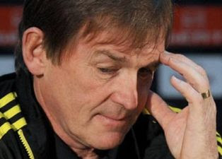 Kenny Dalglish : Belajarlah Dari Manchester City