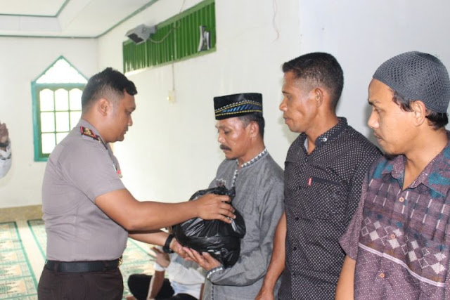 Rachmad Amsori Kunjunga Warga Muslim di Pulau Numfor