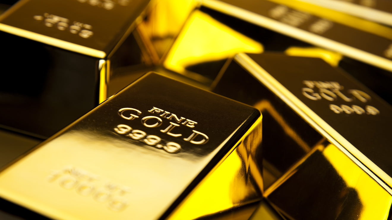 Gold Silver Price Today : उच्चांकीवरून घसरले सोन्याचे दर, चांदीही घसरली, पाहा आजचे लेटेस्ट रेट्स