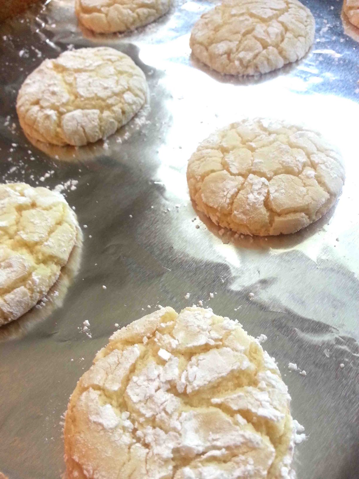 Made by Me. Shared with you.: Vanilla Cake Mix Cookies: Recipe