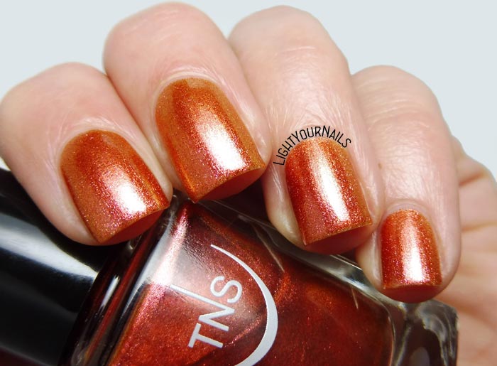 Smalto arancione cangiante TNS Cosmetics Firenze 544 Baia d'Oro (Lungomare) orange foil nail polish